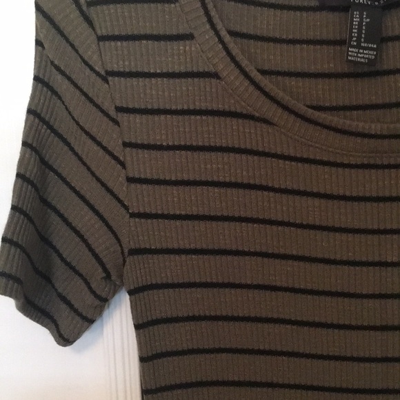 Striped ribbed fitted dress forever 21 - Picture 2 of 2